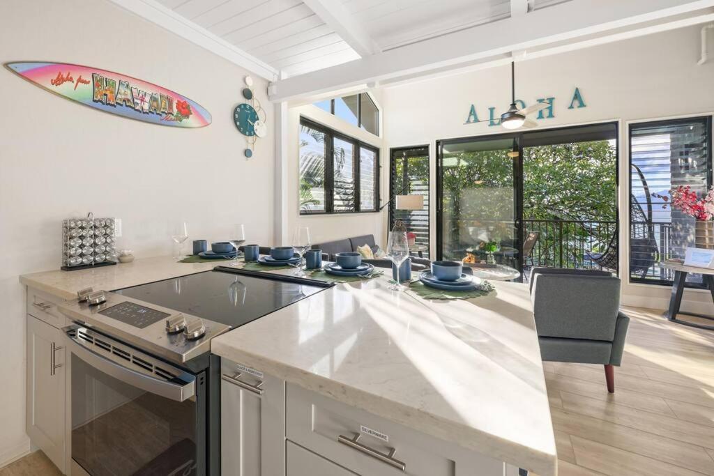 Coral Cove-Poolside Condo And Panoramic Ocean View Kahana Екстериор снимка