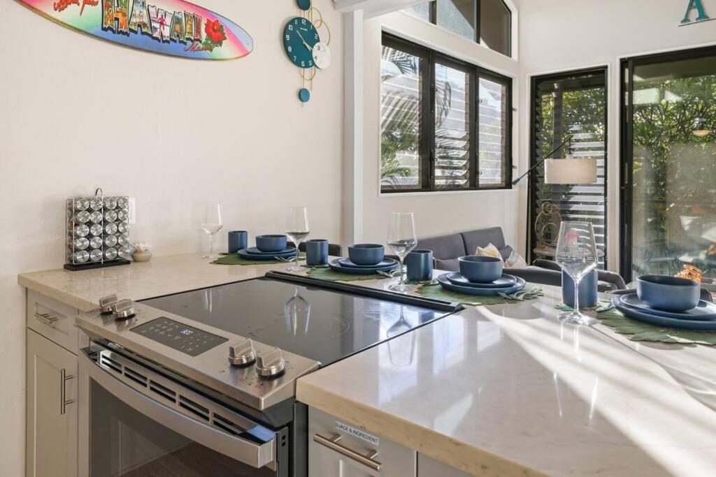 Coral Cove-Poolside Condo And Panoramic Ocean View Kahana Екстериор снимка