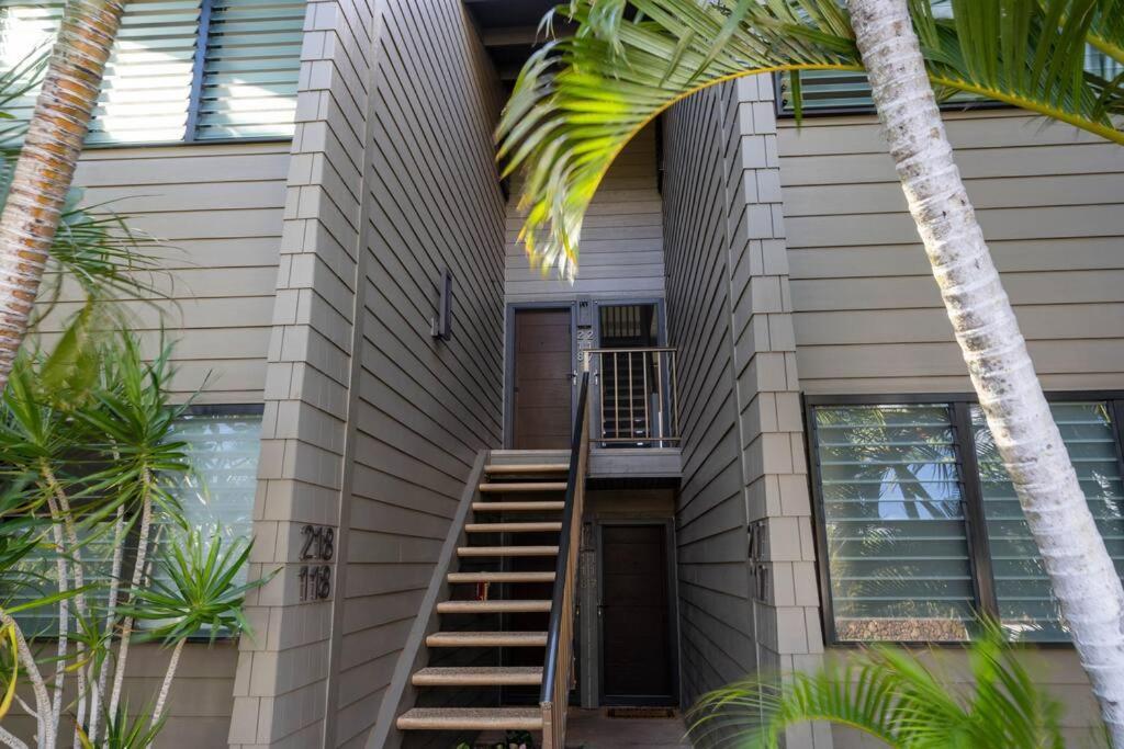 Coral Cove-Poolside Condo And Panoramic Ocean View Kahana Екстериор снимка